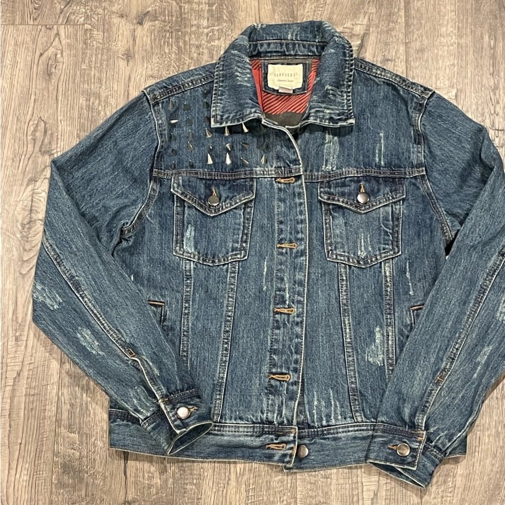 NEW! Distressed denim jacket